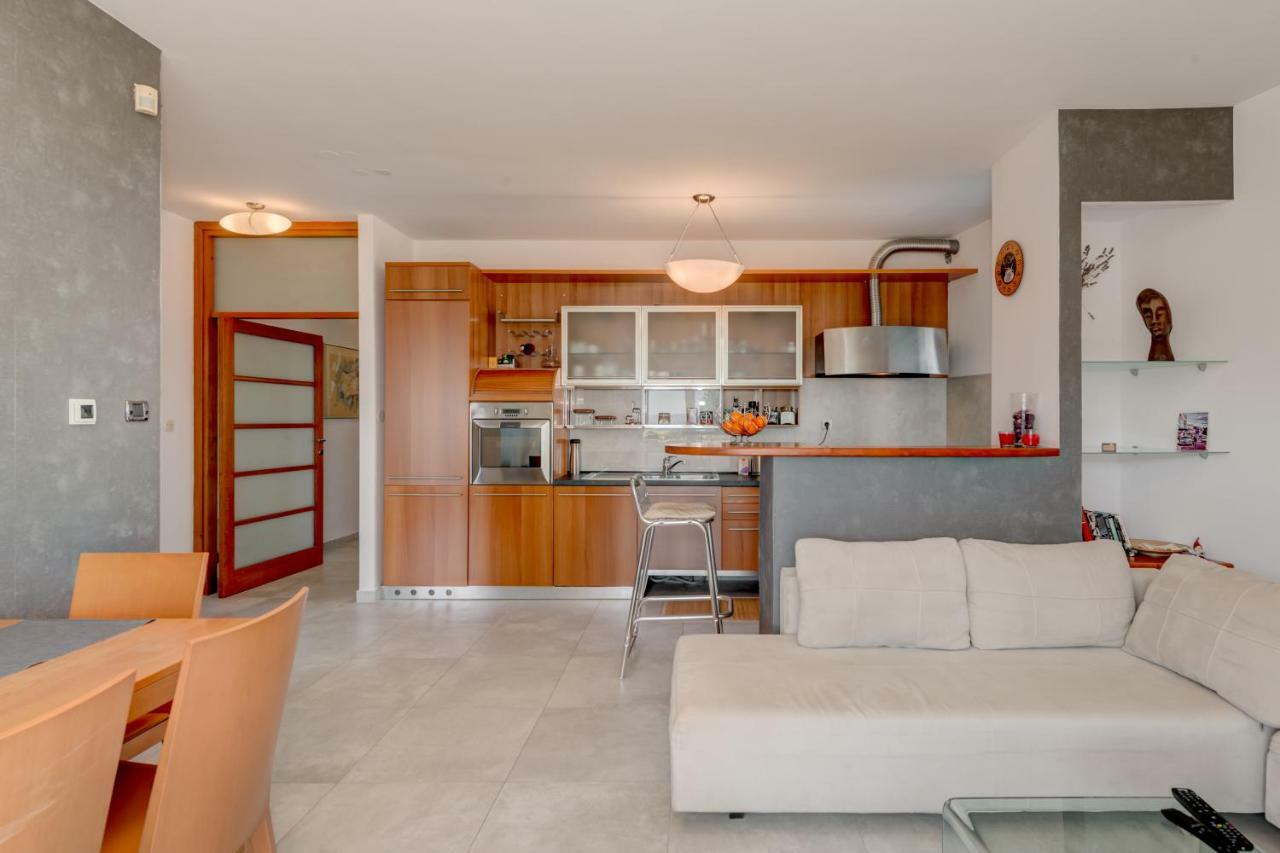 דירות Spalato Luxury Apartman מראה חיצוני תמונה